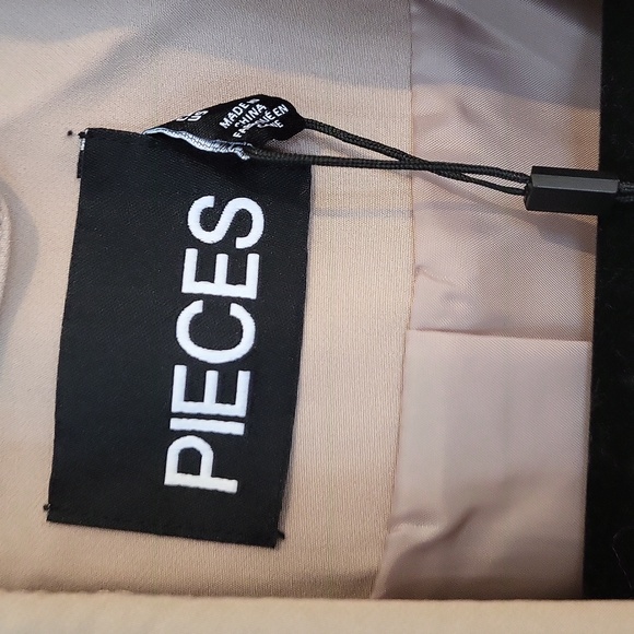 NWT oversized blazer from Pieces - Picture 8 of 11